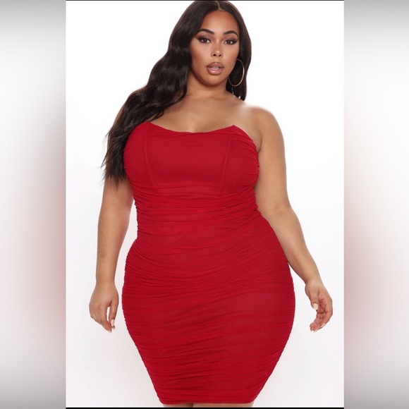SOLD!!! Fashion Nova Ruched For Me Mesh Midi Dress - Picture 2 of 7